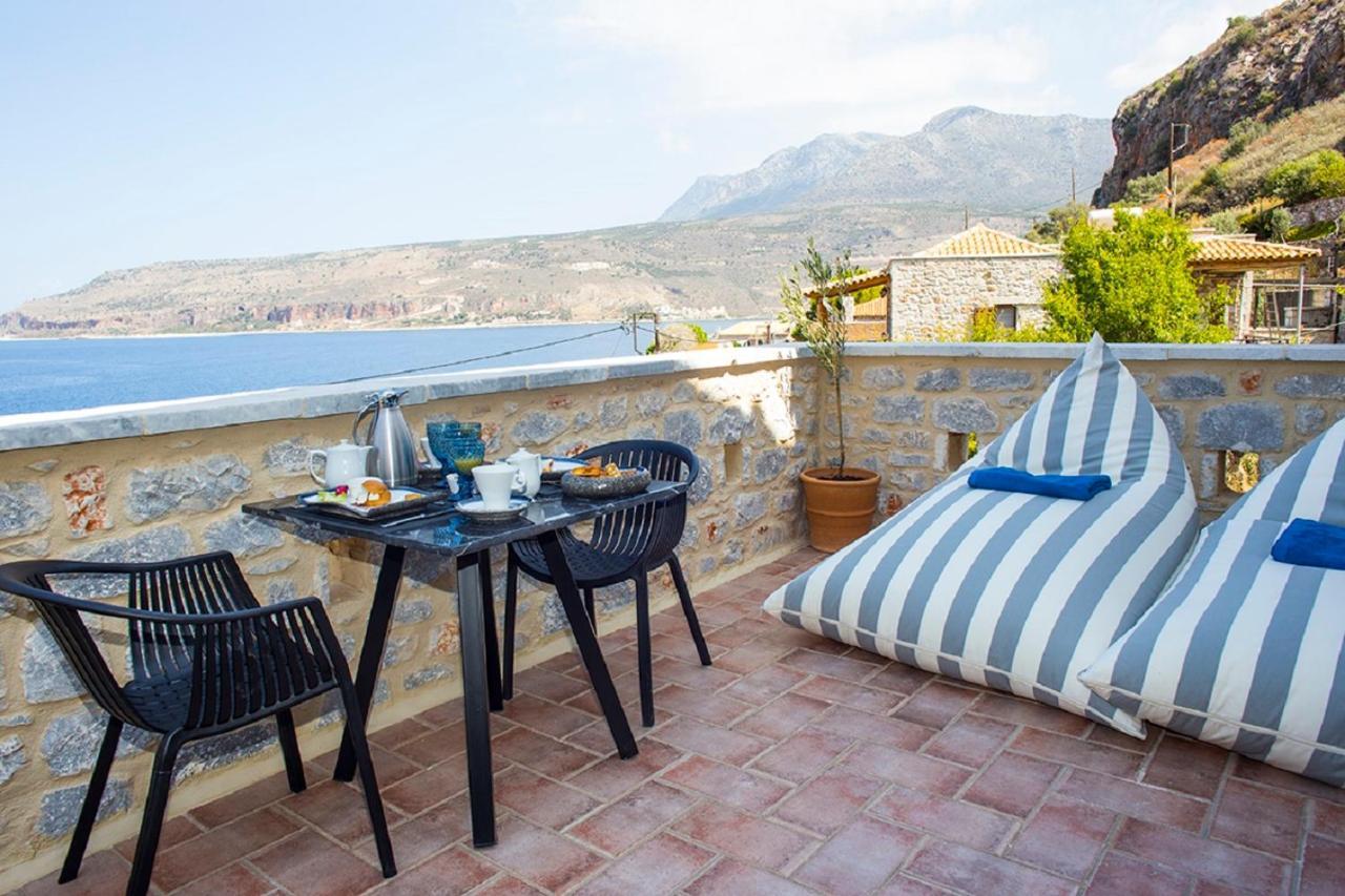 Limeni Inn Boutique Hotel Adults Only 12Plus Exterior foto